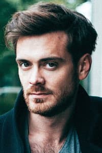 Sebastian Fräsdorf in Bruder Schwester Herz