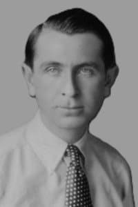 Malcolm St. Clair in Money to Burns