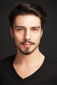 Uzay Gökhan Irmak in Akif