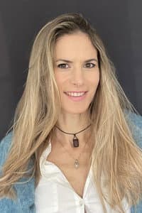Monika Haasová in Krok do tmy
