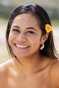 Gaby Solomona in Loop Track