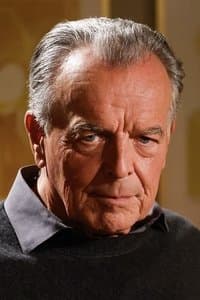 Ray Wise in The Chase