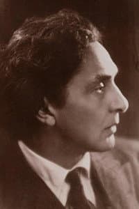 Jean Hervé in L'Étrange aventure du Docteur Works