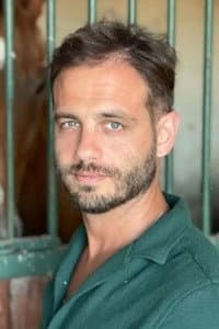 Luís Lourenço in Estranha Ligação