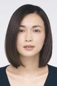 Kyoko Hasegawa in 金魚妻