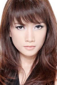 Patty Sandya in Andaikan Kau Datang Kembali