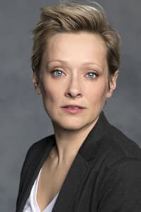 Meg Roe in Finding Mrs. Claus