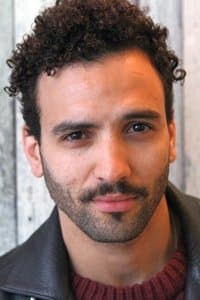 Marwan Kenzari in De Oost