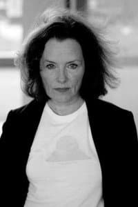 Gabrielle Provaas in La séquence des barres parallèles
