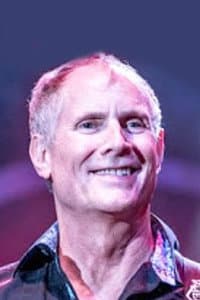 Steve Fossen in Heart: Second Ending