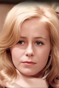 Marie Forså in Molly