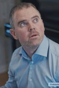 Stian Blom in Hus Uten Vegger