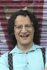 Kike Vázquez in No se requieren traducciones