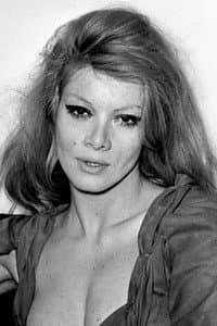 Rita Renoir in L'Ange