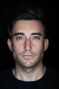 Phil Wickham in For the One
