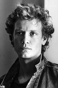 Martijn Lakemeier in Good Bad Girl