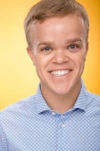 Kyle Pacek in Get a Job Dave