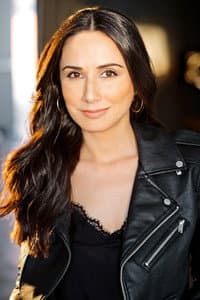 Jessica Martin del Campo in Safehouse