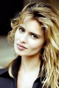 Debora Caprioglio in Con gli occhi chiusi