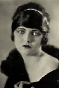 Virginia Valli in The Isle of Lost Ships