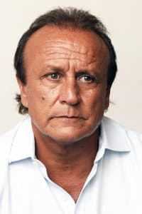 Miguel Torres del Sel in Siempre es difícil volver a casa