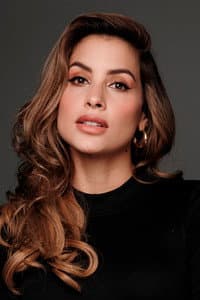Milett Figueroa in Al filo de la ley
