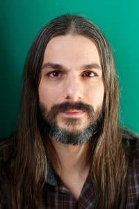 Lucas Papaelias in Sex & Sushi