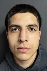 Fabian Guzman in Manuel Flores vs. Jorge Chavez