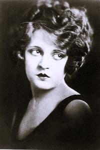 Dorothy Dwan in Obey Your Husband