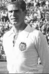 Antonio Puchades Casanova 'Puchades' in Valencia CF, 90 anys de sentiment