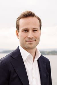 Isak Nikolai Iveland Solli in Amors baller