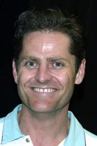 Seán Martin Hingston in Contact