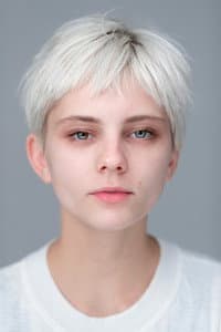 Dasha Vereshchagina in Лунатики