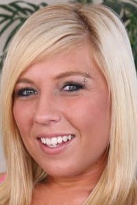 Heidi Hollywood in Fuck a Fan 25