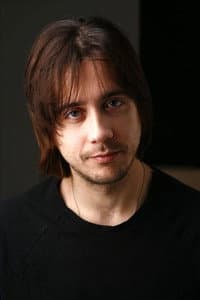 Emiliano Coltorti in Figli del destino