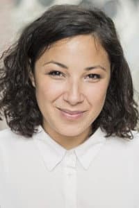 Amel Benaïssa in Nous ne sommes pas seul·e·s au monde
