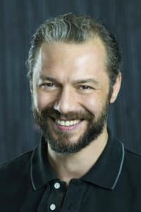 Ahmet Kaynak in Gecenin Kıyısı