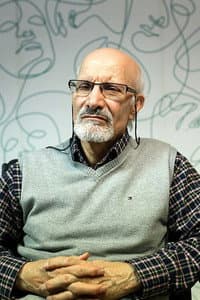Davood Fathali Baygi in Yek Bam o Do Hava