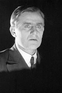 Mikhail Doller in Саламандра