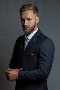 Shadee Rönnbäck in Harakat