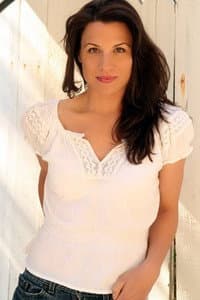 Jennifer Carta in P.S.