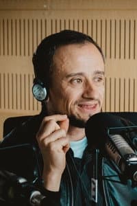Bernardo García in El Carro