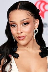 Doja Cat in Mbappoud