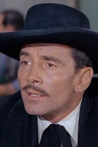 Christopher Dark in Gundown at Sandoval