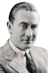 Owen Moore in Behind the Times