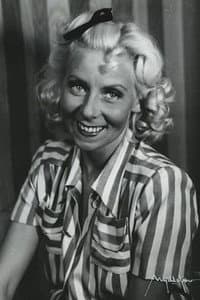 Tove Wallenstrøm in Fange nr. 1