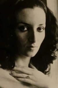 Drita Krasniqi in Tre vetë kapërcejn malin