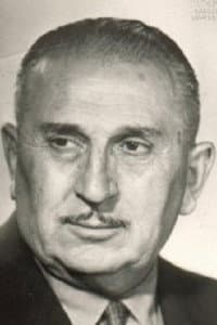 Dimitri Kipiani in Տունը հրաբխի վրա