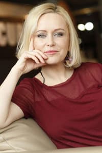 Michaela Mikulášová-Čobejová in Slnečné hodiny