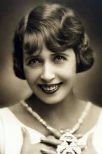 Mistinguett in Les misérables - Époque 3: Cosette